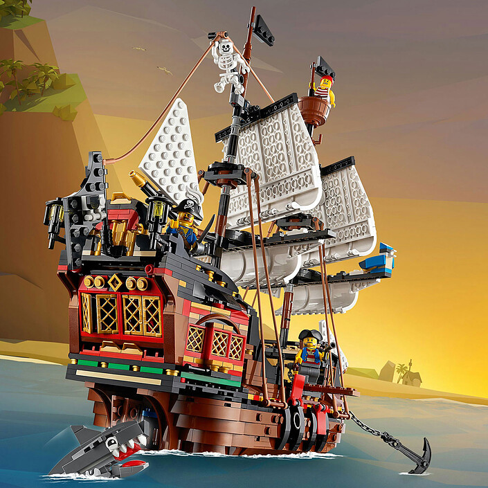 LEGO Creator 31109 Barco Pirata 3 en 1  a bajo precio