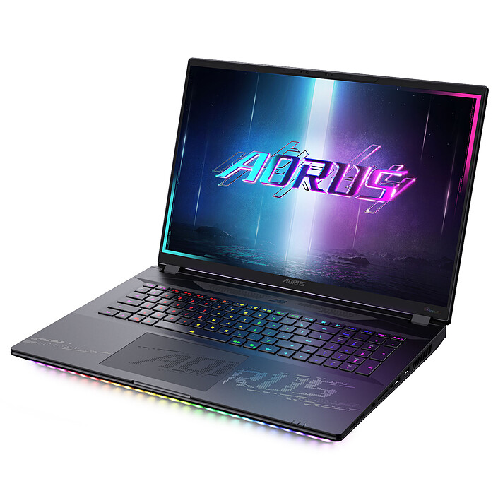 Avis AORUS MASTER 18 BZHC6FRD45SP