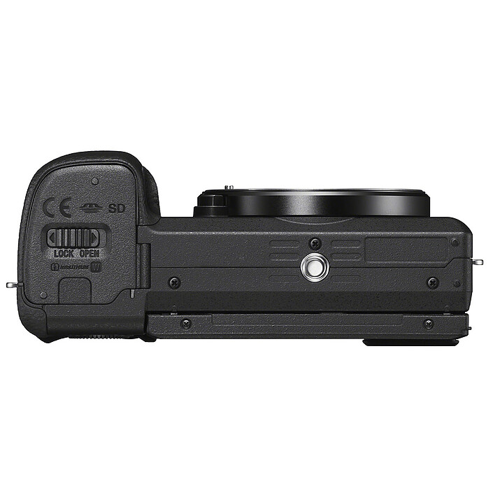 Sony Alpha 6400 + 18-135 mm pas cher