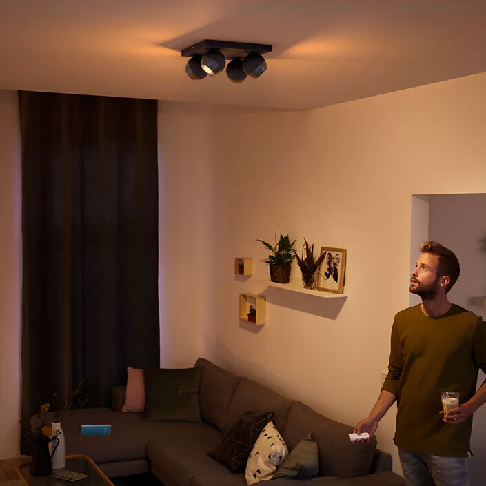 Review Philips Hue Buckram Quad Spotlight