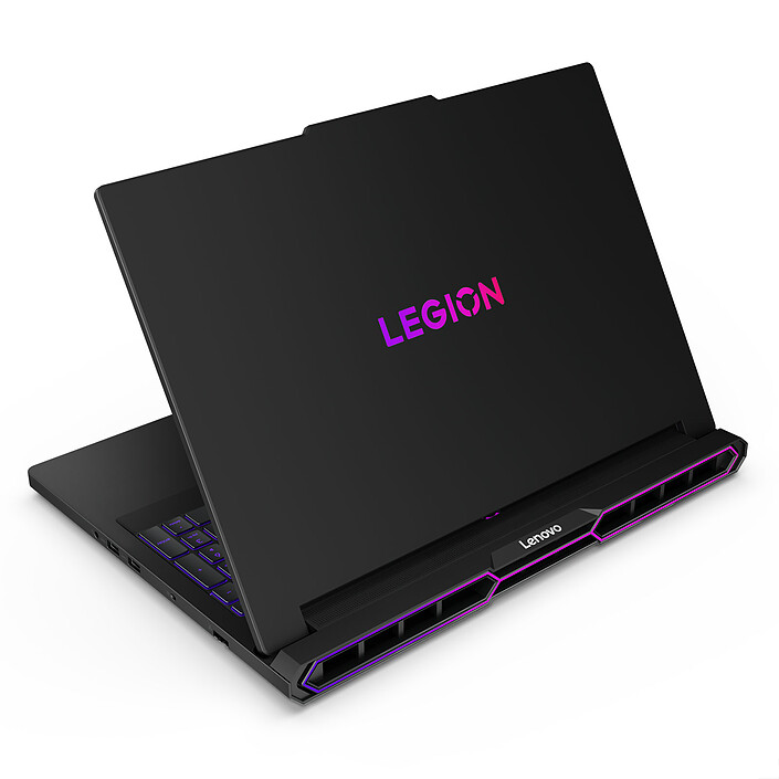 Lenovo Legion Pro 7 16IAX10H (83F50065FR) pas cher