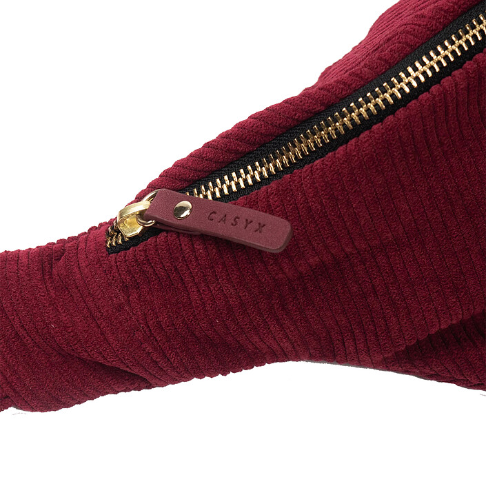 Avis Casyx Banane Velours Bordeaux