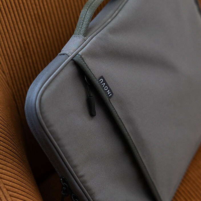 Avis INOVU Housse Loop Move 16" (Gris foncé)