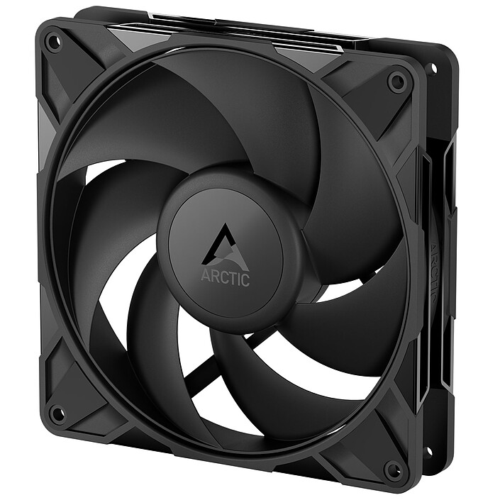 Arctic P14 Pro (Noir)