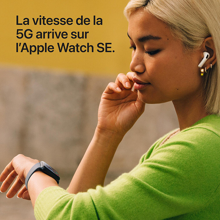 Avis Apple Watch SE 3 GPS + Cellular 44 mm Aluminium Lumière Stellaire Bracelet Sport Lumière Stellaire M/L