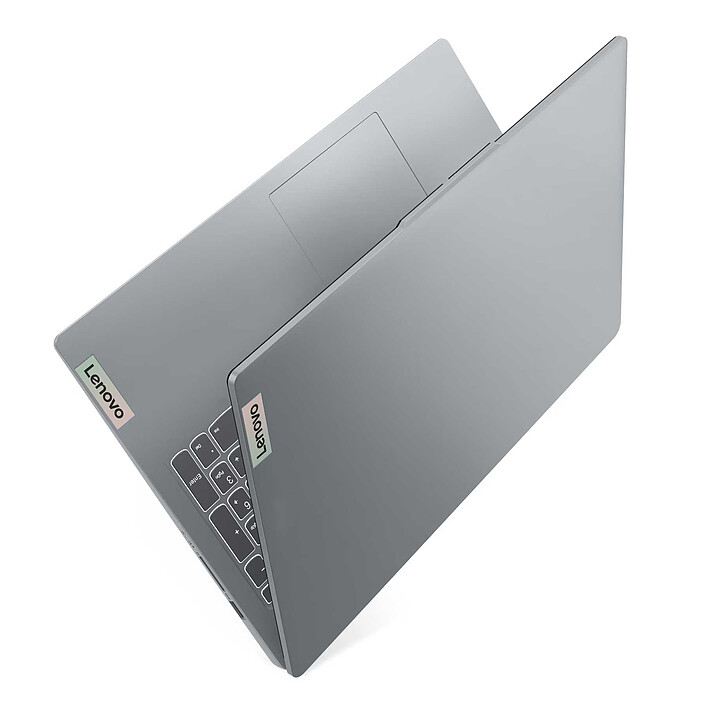 Avis Lenovo IdeaPad Slim 3 15IAN8 (82XB00E9FR)