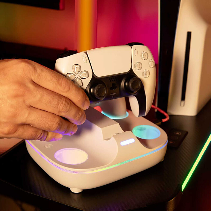 Avis Konix Station de Charge RGB pour manettes DualSense