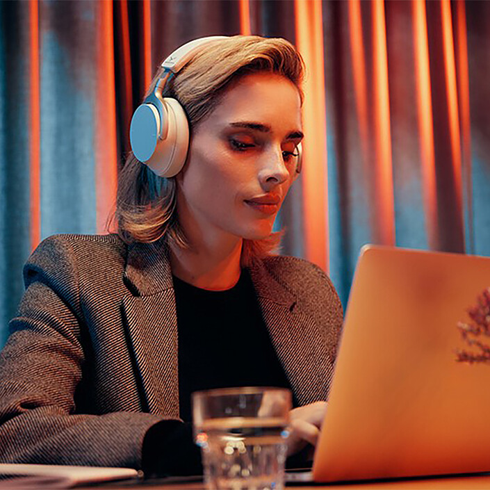 Buy Beyerdynamic Aventho 200 White