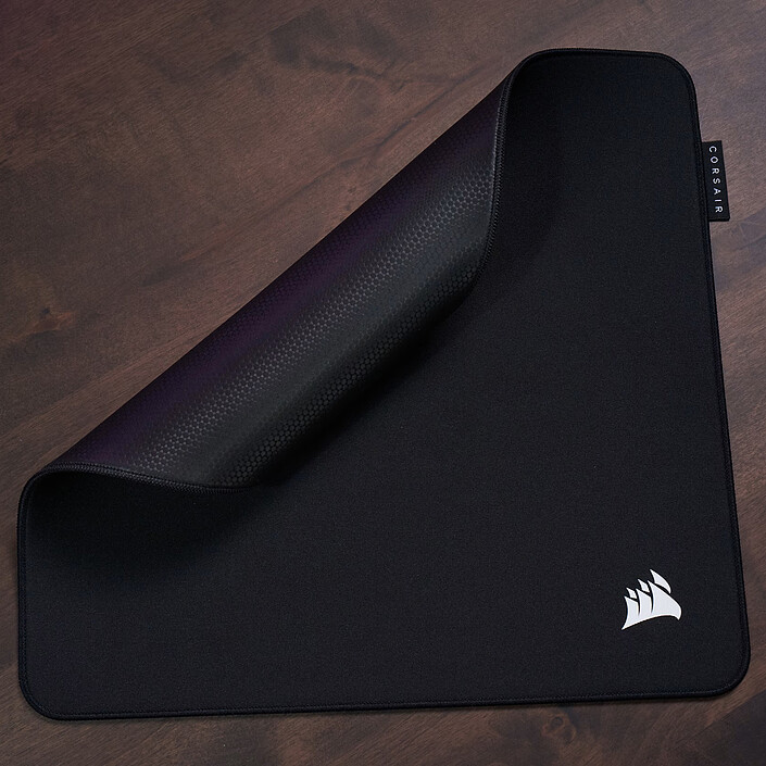 Avis Corsair Gaming MM Pro Control Noir (Large)