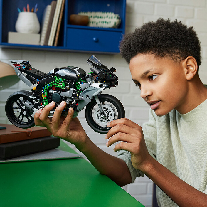 Acheter LEGO Technic 42170 La Moto Kawasaki Ninja H2R