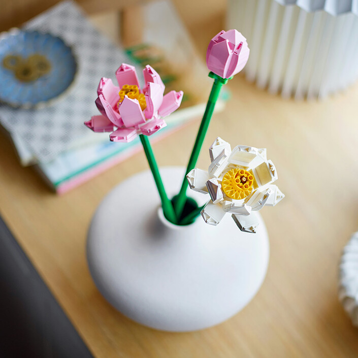 LEGO Botanicals 40647 Las flores de loto a bajo precio