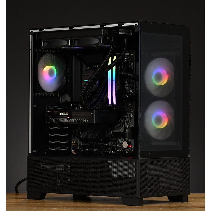 Avis LDLC PC11 Bazooka RGB Seven-Ti