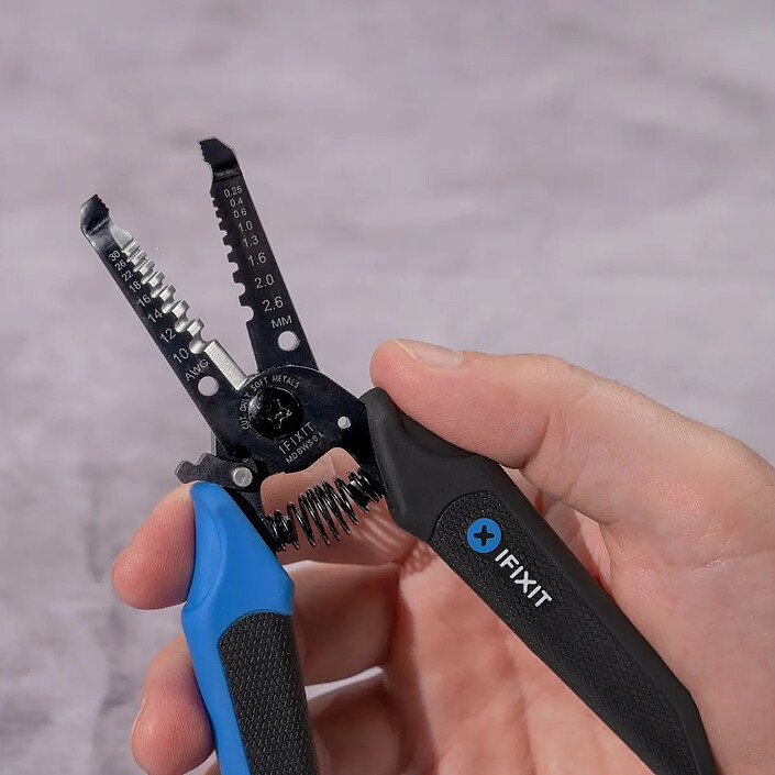 Review iFixit Mandible Wire Strippers