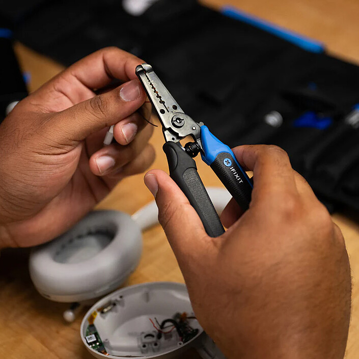 Buy iFixit Mandible Wire Strippers