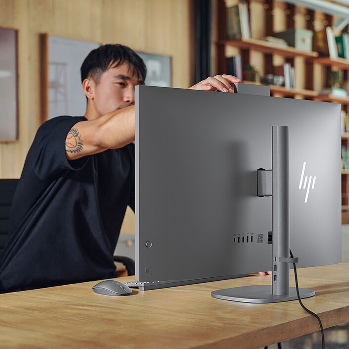 HP OmniStudio X All-in-One Desktop Next Gen AI 32-c1012nf PC pas cher