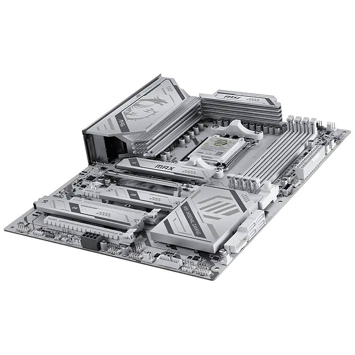 Review MSI MAG X870E GAMING PLUS MAX WIFI