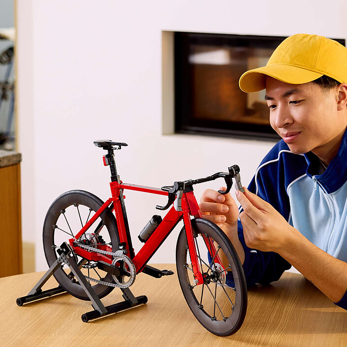 cheap LEGO Icons 11380 The Road Bike