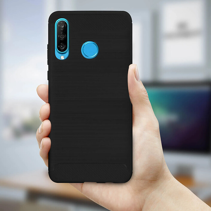 Avis Coque pour Huawei P30 Lite Finition Carbone Effet Métal Brossé Noir