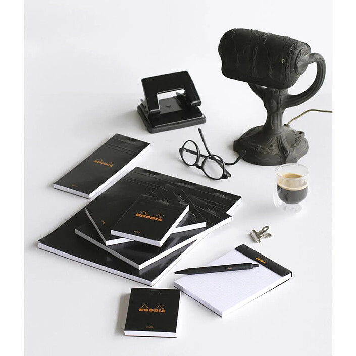 Acheter RHODIA Bloc agrafé Rhodia N°19 21x31,8 cm 80 feuillets ligné avec marge 80g - Noir