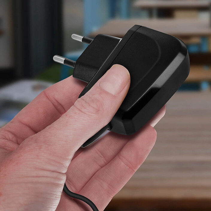 Blue Star Chargeur Secteur 2A Smartphone et Câble USB Type C Flexible 1m Bluestar Noir pas cher