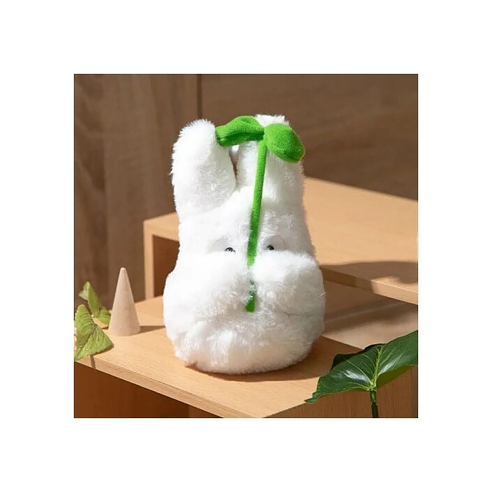 Avis Mon voisin Totoro - Peluche Nakayoshi Small Totoro with leaf 19 cm