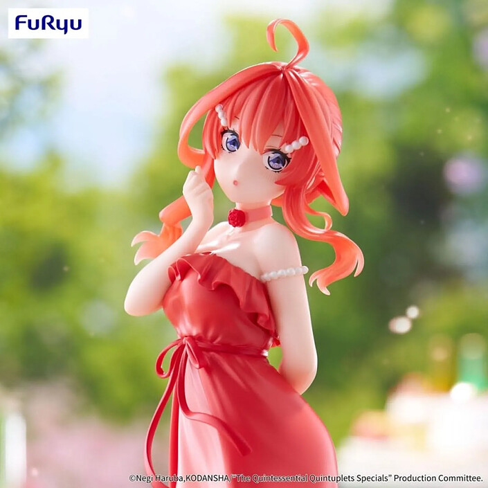 Figurines