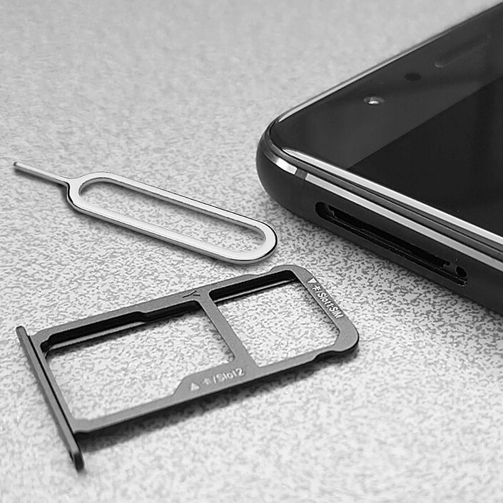 Avis Colorfone Adaptateur carte SIM Convertisseur Nano SIM Micro SIM Pic d'extraction Noir