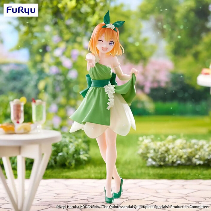 Figurines