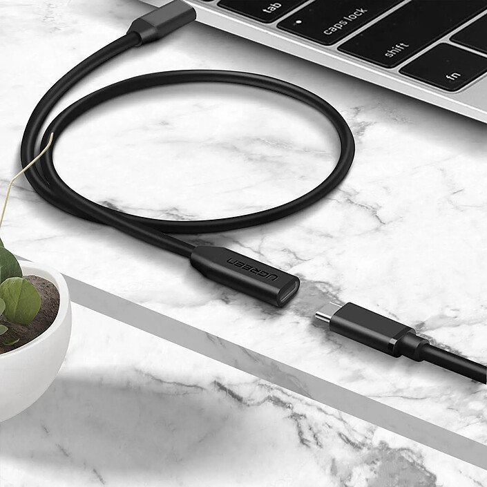 Avis Ugreen Câble d'extension USB-C Mâle vers USB-C Femelle 50cm Multifonctions Noir