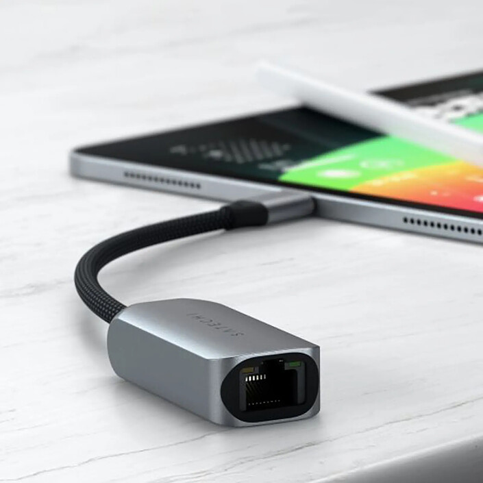 Satechi Adaptateur USB-C vers Ethernet 2.5 Gigabit en Nylon Tressé Gris pas cher
