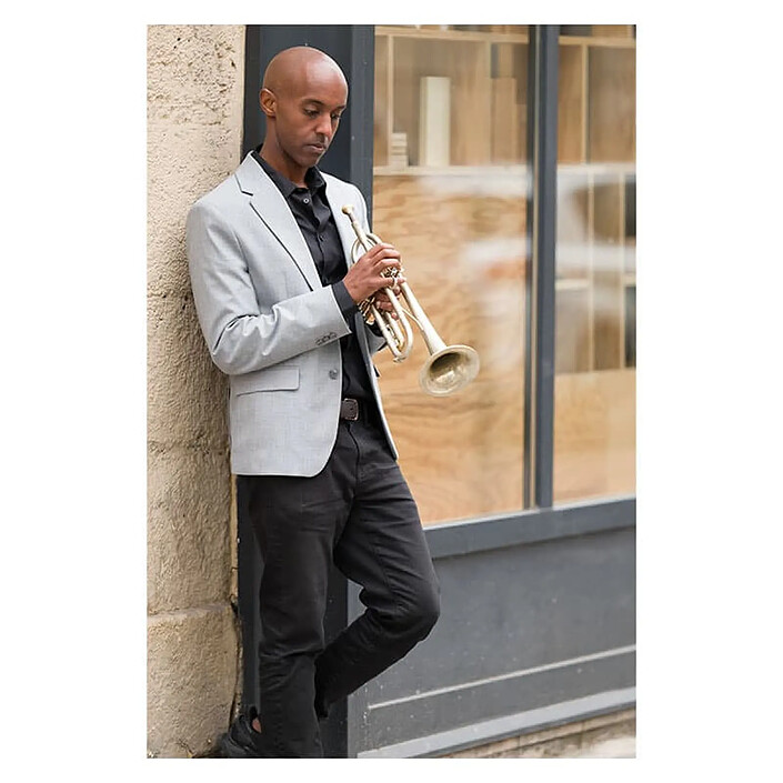 Avis SIGMA Objectif 200mm f/2 DG OS SPORT compatible avec Sony FE