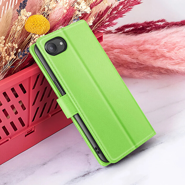 Zanaé Étui Portefeuille pour iPhone 16e Support et Languette Magnétique Vert pas cher