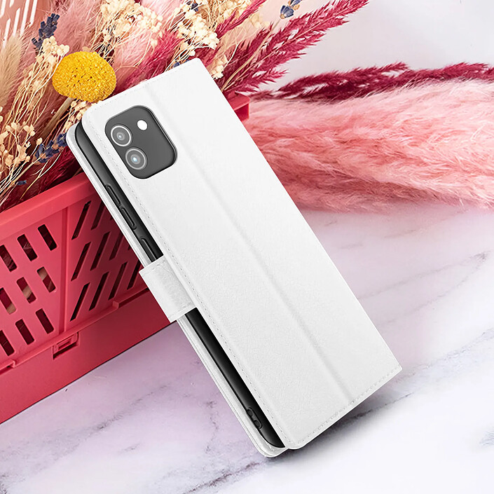 Zanaé Étui Portefeuille pour Galaxy A03 avec Fonction Support et Languette Magnétique Blanc pas cher