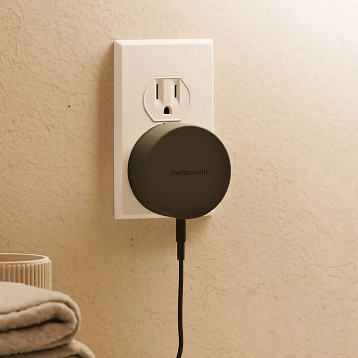 Twelve south Chargeur Secteur Mural USB-C PD 35W avec Charge Qi 15W Modèle PowerBug Noir pas cher