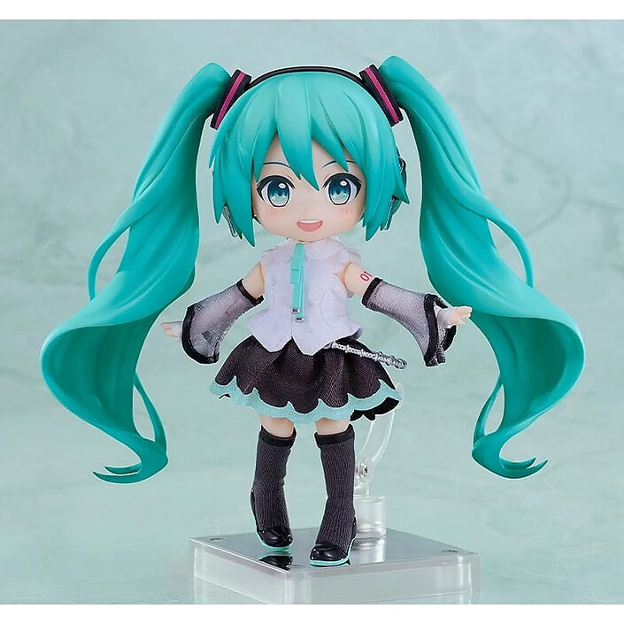 Figurines