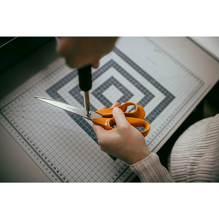 FISKARS Ciseaux Classic Professionnels Droitiers 25 cm Bricolage/Tissu pas cher