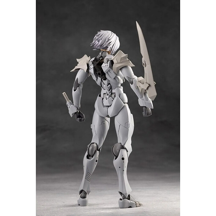 Avis Megalomaria Unlimited Universe - Figurine Plastic Model Kit Zirconia 18 cm