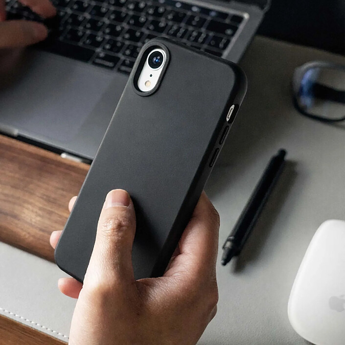 Rhinoshield Coque pour iPhone XR Série SolidSuit Ultra Résistant Noir pas cher