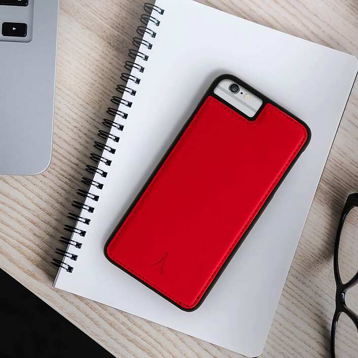 Avis akashi Coque iPhone 8+, 7+, 6+, 6S+ Protection Rigide Cuir Véritable Akashi Rouge