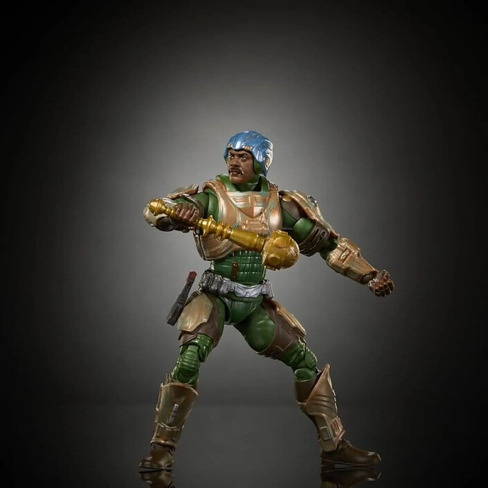 Avis Les Maîtres de l' Univers 2026 Chronicles - Figurine Man-At-Arms 18 cm