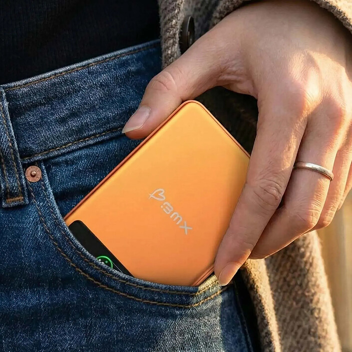 BMX Batterie Externe MagSafe SolidSafe 10000mAh Qi2 15W avec Écran et Câble USB-C Orange pas cher