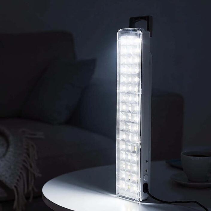 Avis Avizar Lampe d'Urgence 60 LED Haute Luminosité 3600mAh Rechargeable