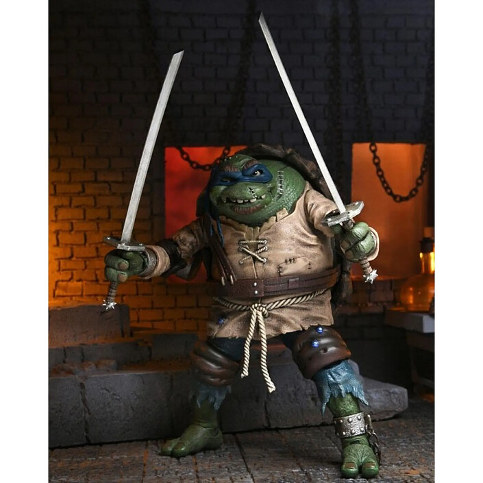 Acheter Universal Monsters x Teenage Mutant Ninja Turtles - Figurine Ultimate Leonardo as The Hunchback 18 cm