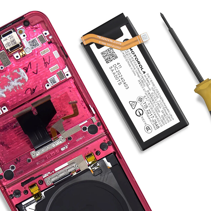 Avis MOTOROLA Batterie Secondaire pour Motorola Moto Razr 50 Ultra 1050mAh QR10 Noir