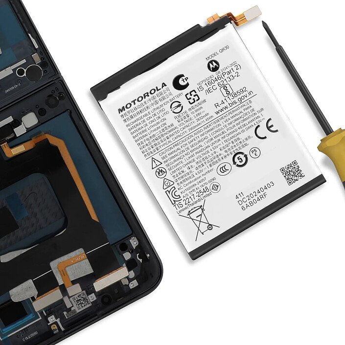 Avis MOTOROLA Batterie Principale pour Motorola Moto Razr 50 Ultra 2950mAh QR30 Blanc