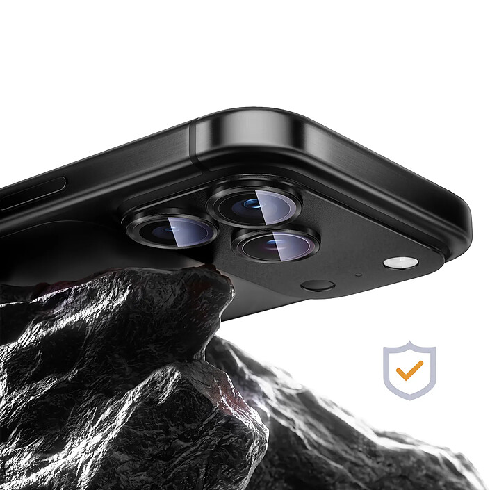 Avis Protection Caméra pour iPhone 18 Pro en Verre Trempé avec Cadre Titane Noir