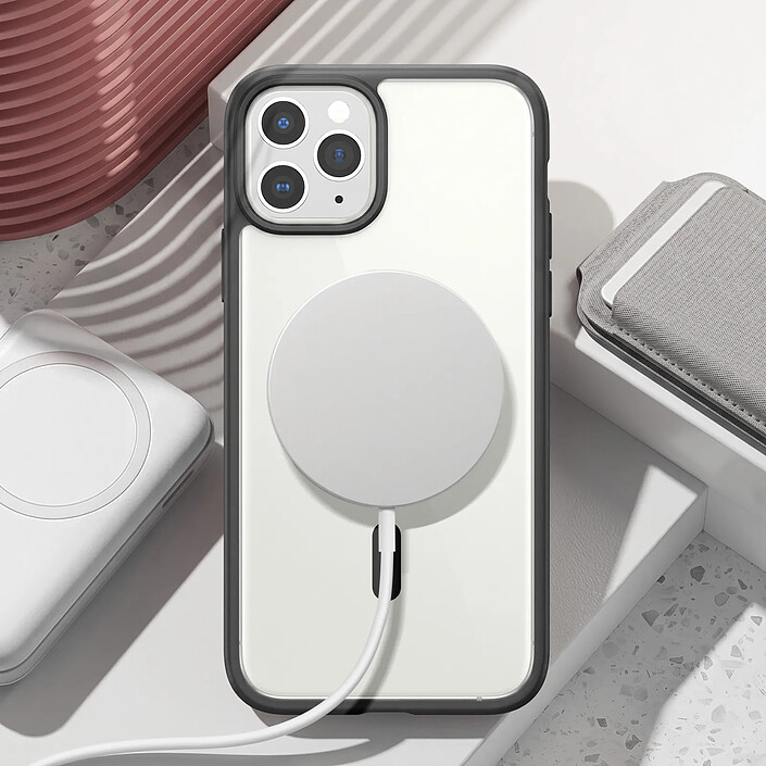 Avis Zanaé Coque MagSafe pour iPhone 11 Pro avec Contour Souple et Caméra Surélevée Noir