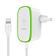 Belkin Chargeur secteur Boost Up Blanc pour iPad/iPhone (F8J204VF06-WHT) Chargeur secteur avec câble lightning