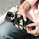Avis Guess Coque pour iPhone 11 avec Dragonne Motif Camouflage  Vert