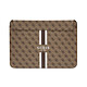 Guess Housse Magnétique pour Ordinateur 13 / 14 pouces Imprimé 4G Modèle Stripe Marron - Cette housse marron signée Guess modèle Stripe vous permettra de transporter votre ordinateur portable 13 ou 14 pouces en toute commodité